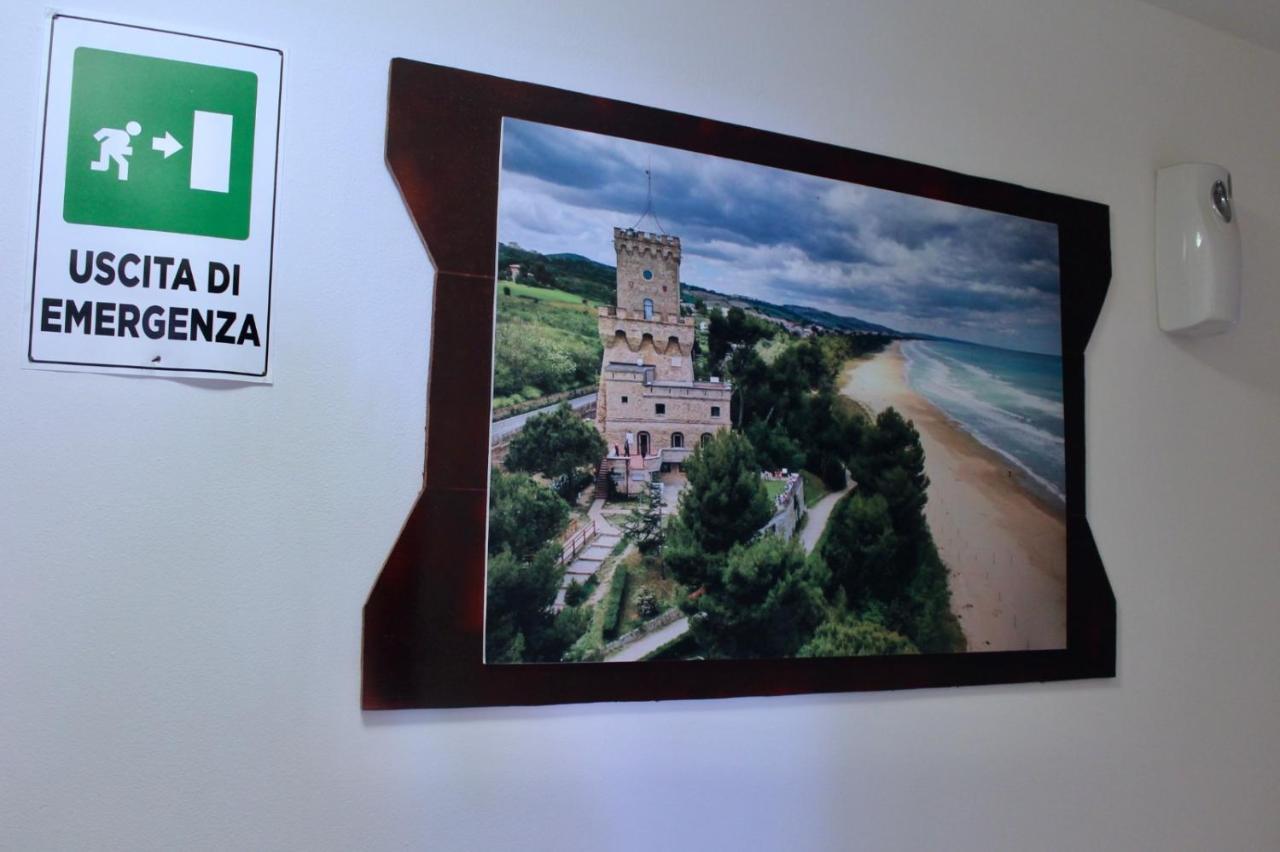 Hotel Tuo Mare Silvi Marina Esterno foto